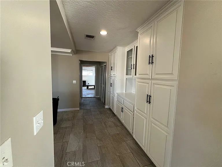18530 Eucalyptus St — Photo 13