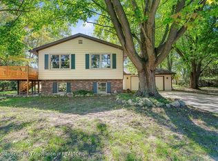 2896 Avery Rd, Saint Johns, MI 48879
