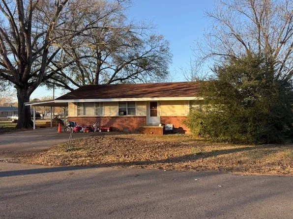 206 Cotton St, Paris, AR 72855