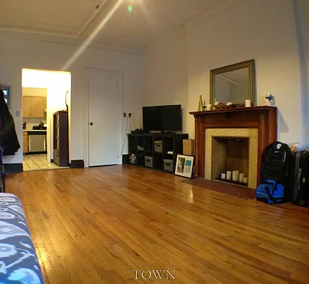 Rented by Town Residential | media 17