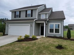 82 Cordova St, Clayton, NC 27527