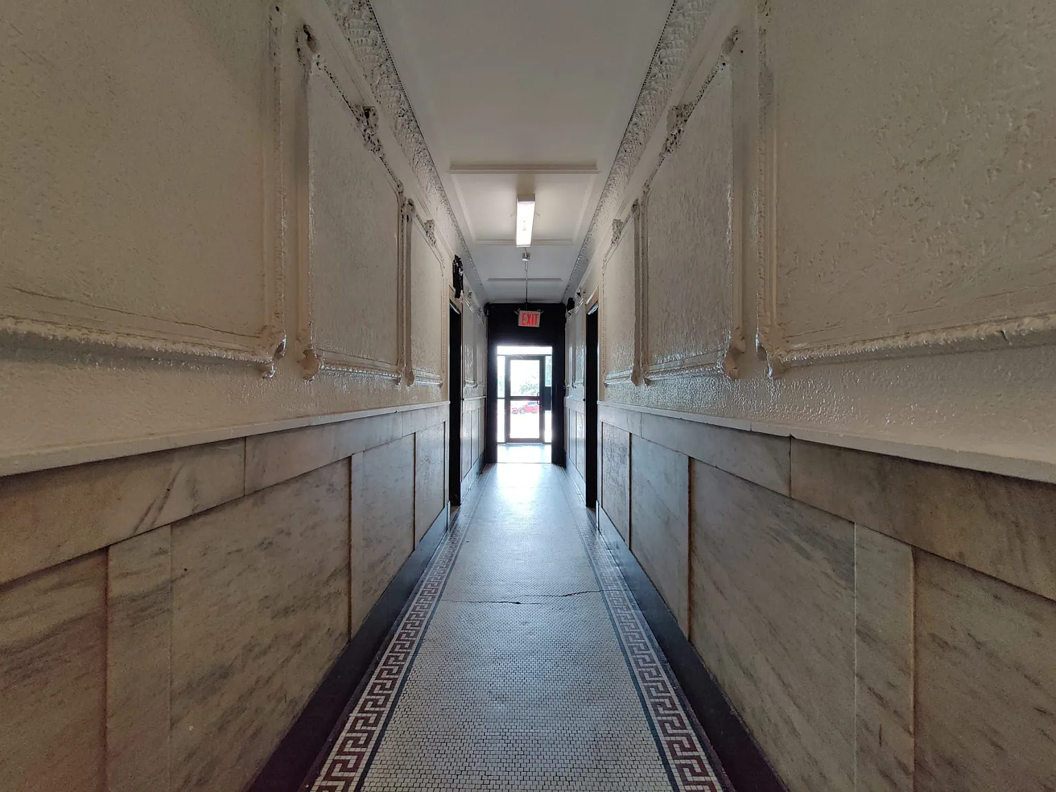 1675 Lincoln Place — Photo 4