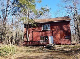 93 E Market St, Hyde Park, NY 12538