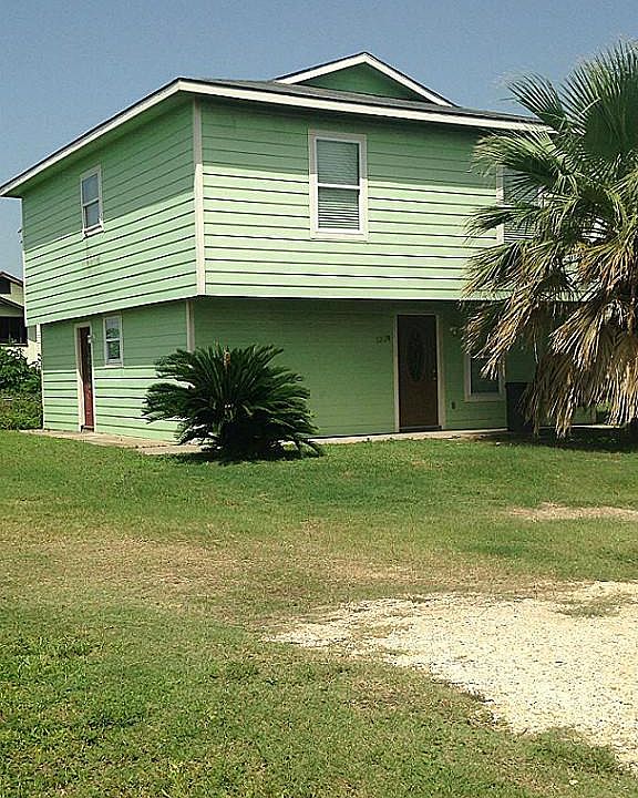 1st image of 1229 Canal E