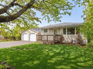 26 Sherwood Dr, Saint John, NB E2J3H6