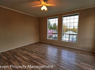 20405 123rd Ct SE, Kent, WA 98031