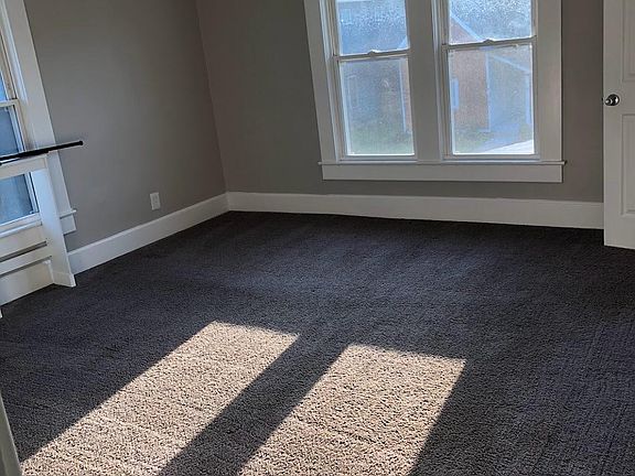 5th image of 1104 N Hamilton Ave