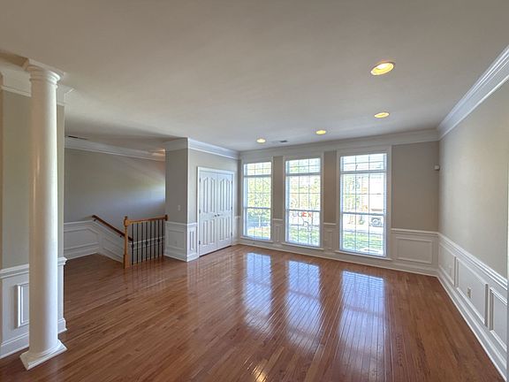 3rd image of 2613 Huntman Way