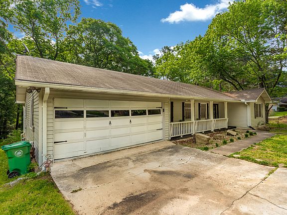 2nd image of 1824 Enid Dr