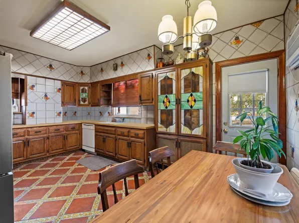 1040 84th Street image 6 of 11