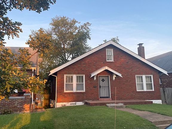 3rd image of 8647 Annetta Ave