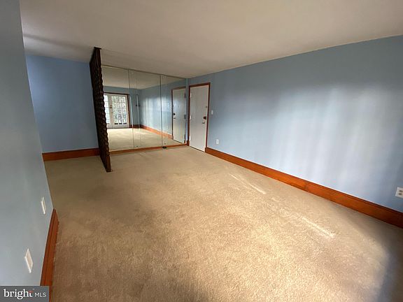 3rd image of 426 N Armistead St APT 101