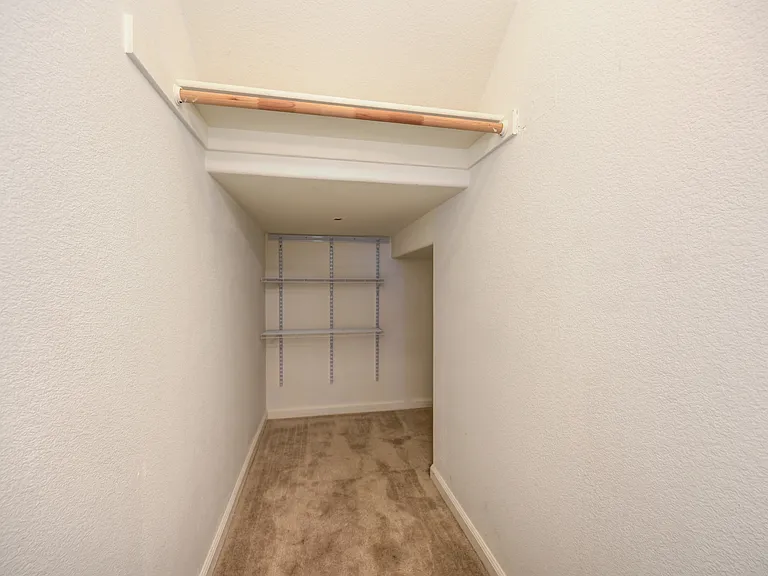 24 Crystalwood Cir — Photo 22