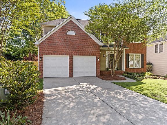 2nd image of 17 Halehaven Dr
