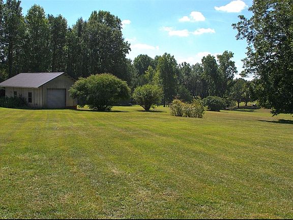 3rd image of 893 Old Walhalla Hwy
