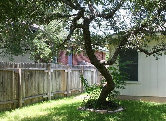 5th image of 1106 Brinkley Dr