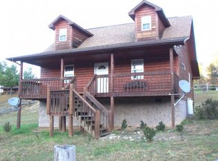 202 Kody Ln, Roan Mountain, TN 37687