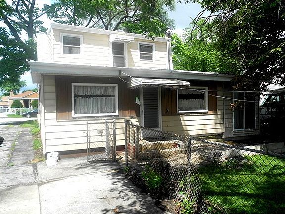 4th image of 1733 N 38th Ave