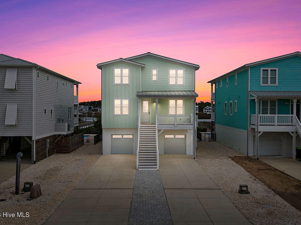 1st image of 2724 W Pelican Drive