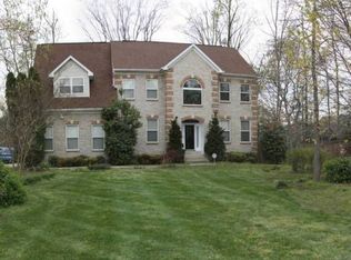 2346 Ashford Ln, Waldorf, MD