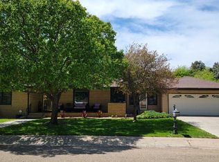 20 Cedar Hls, Lamar, CO 81052