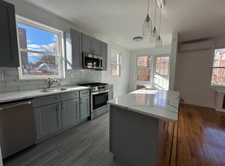 33-19 Crescent St #2, Astoria, NY 11106