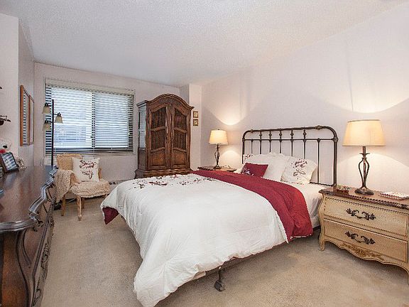 2nd image of 80 Gold St #8H
