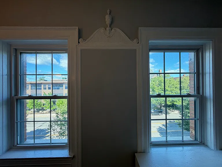 479 Delaware Ave — Photo 18