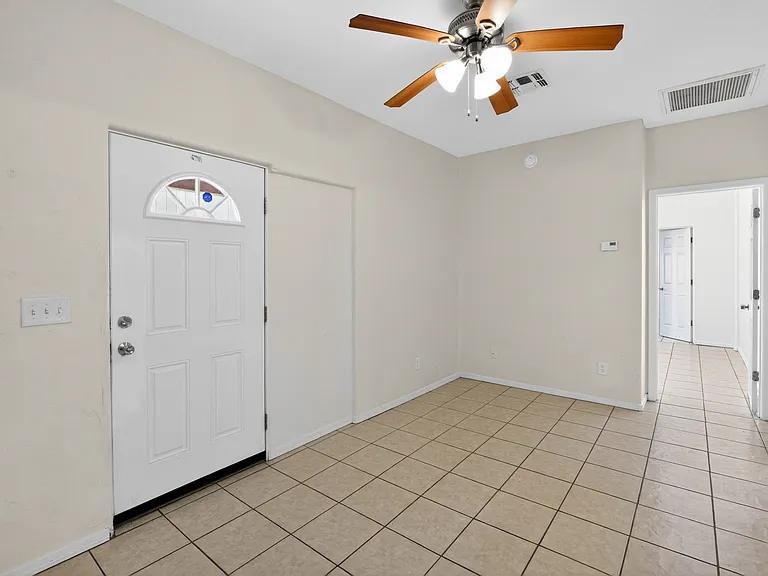 831 E Hedrick Dr #2 — Photo 9