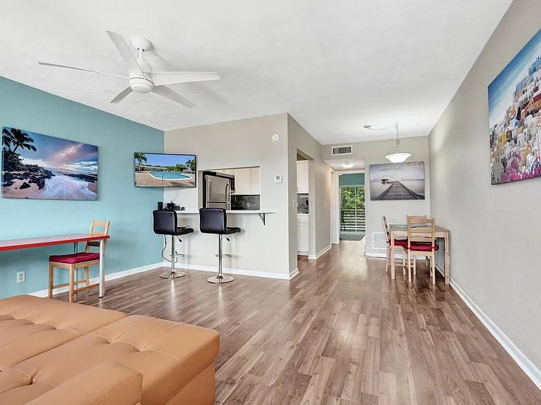 3120 Cynthia Ln #207 — Photo 4