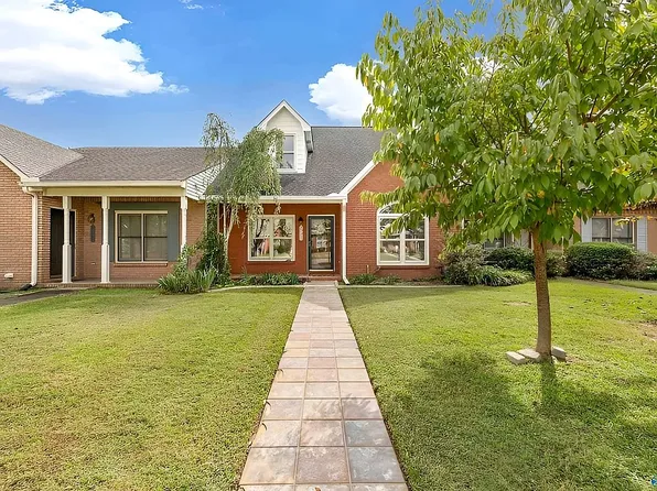 2125 Yorkshire SE, Decatur, AL 35601