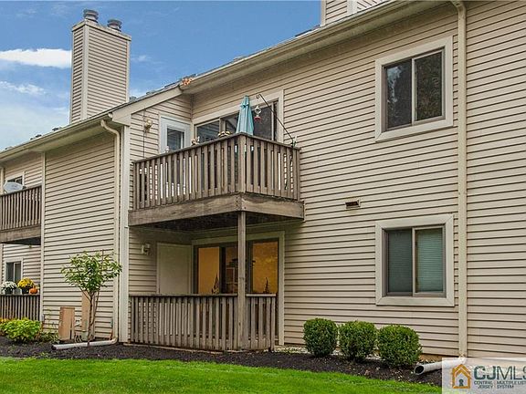 3rd image of 1304 Aspen Dr #1304