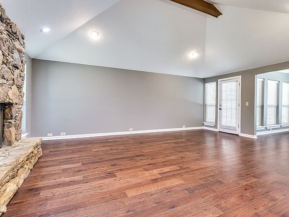 2904-landershire-ln-plano-tx-High-Res-4.jpg