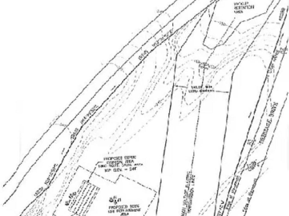 2nd image of 8 Iroquois Lane