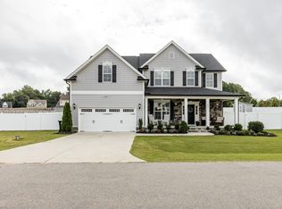 28 Edgewood Ln, Garner, NC 27529