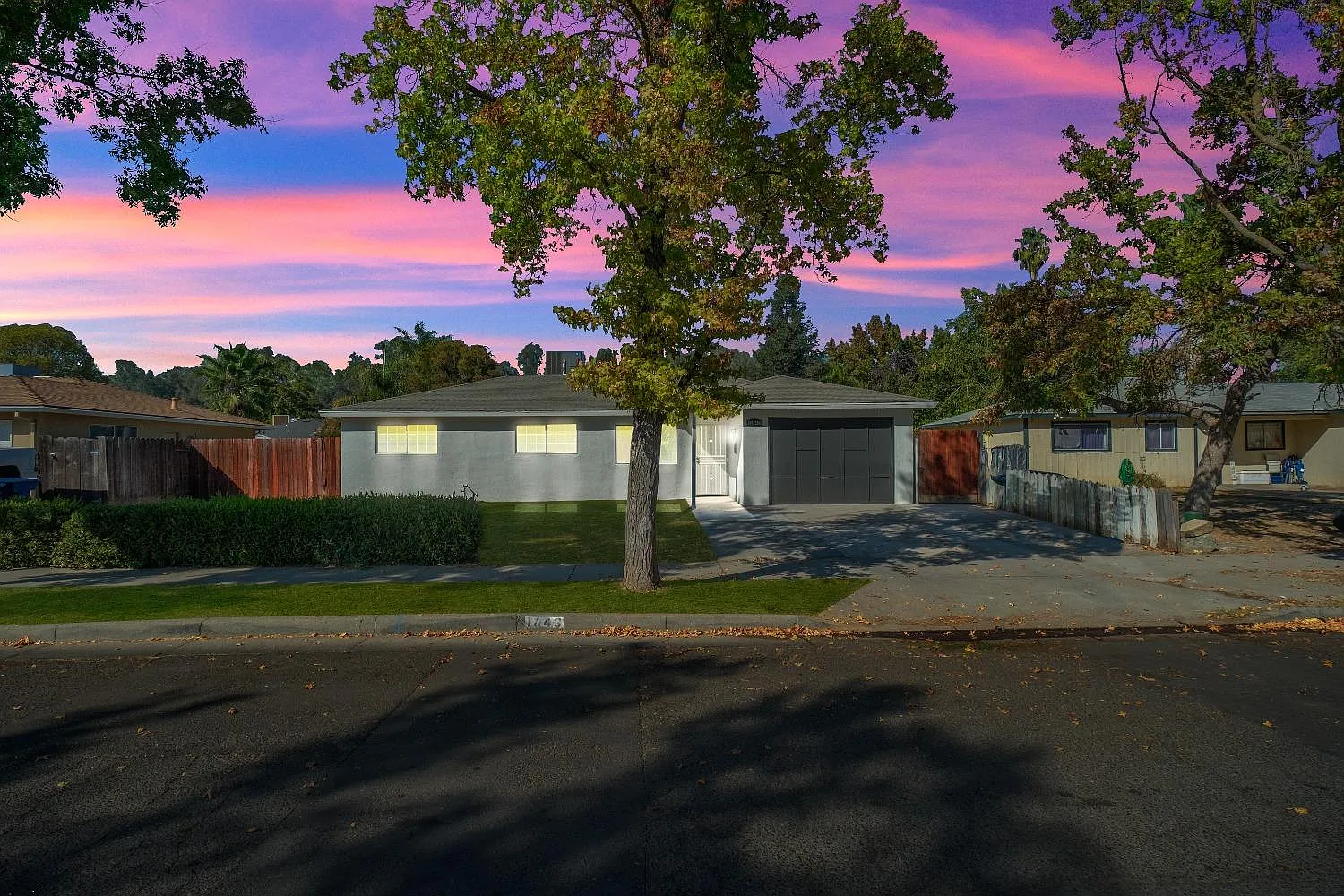 1643 Sacramento Dr photo 1