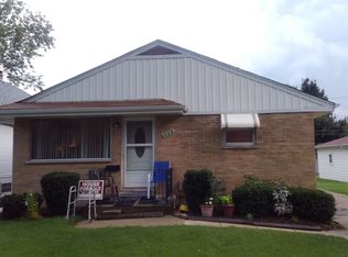 434 N Park Ave, Aurora, IL 60506