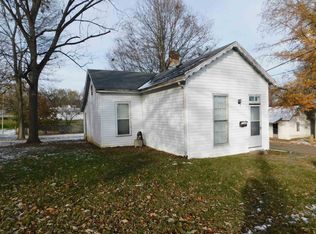 402 E Mulberry St, Salem, IN 47167