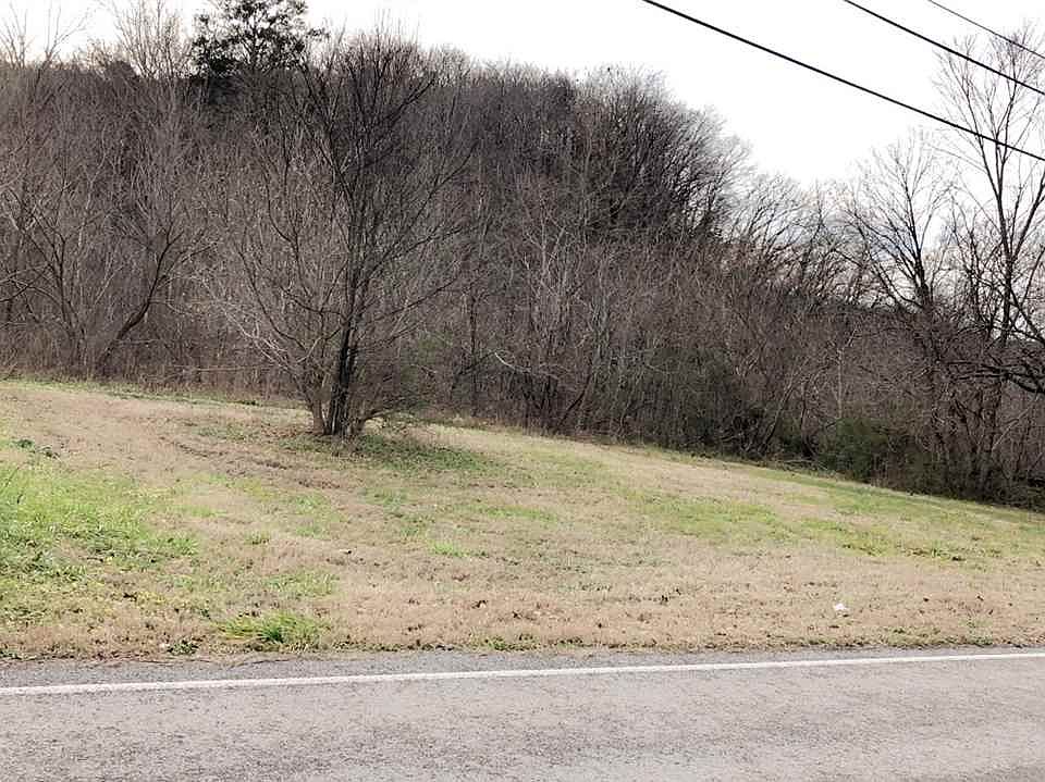2nd image of 787 Pikeville Ave