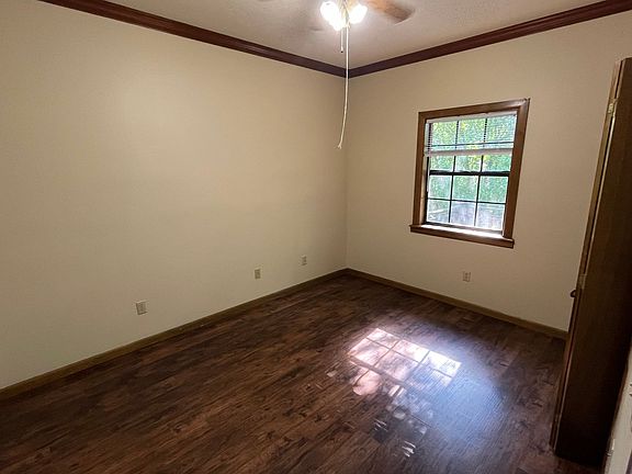 5th image of 1200 Town And Country Ln #1205