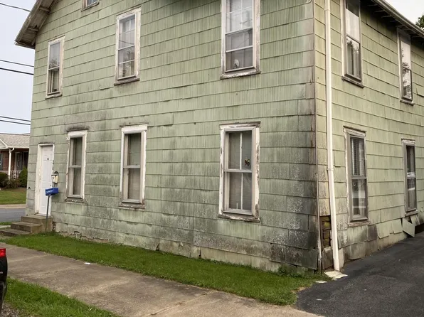 278 Hepburn St, Milton, PA 17847