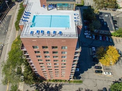 77 Adams St Unit 1201, Quincy, MA, 02169