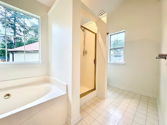 3821 Majestic Ln SW — Photo 17