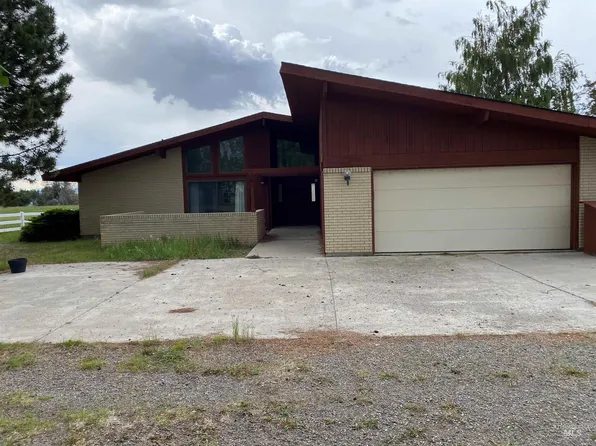 63 N 200 E, Shoshone, ID 83352