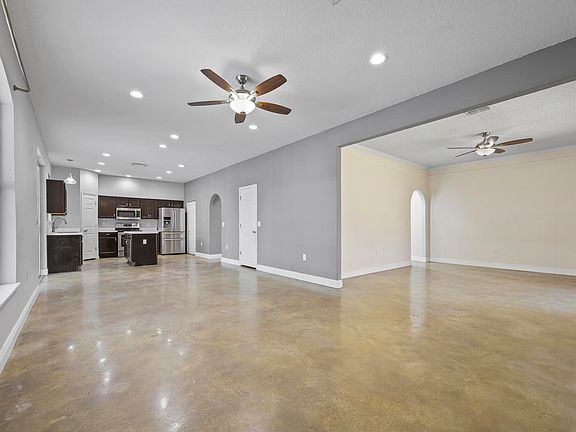 4th image of 4376 Four Lakes Dr