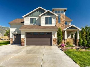 391 S Comanche Rd, Farmington, UT 84025