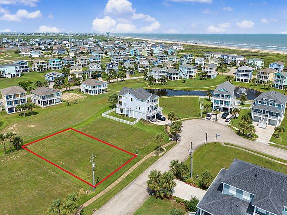 2nd image of 4111 Royal Tern Ln