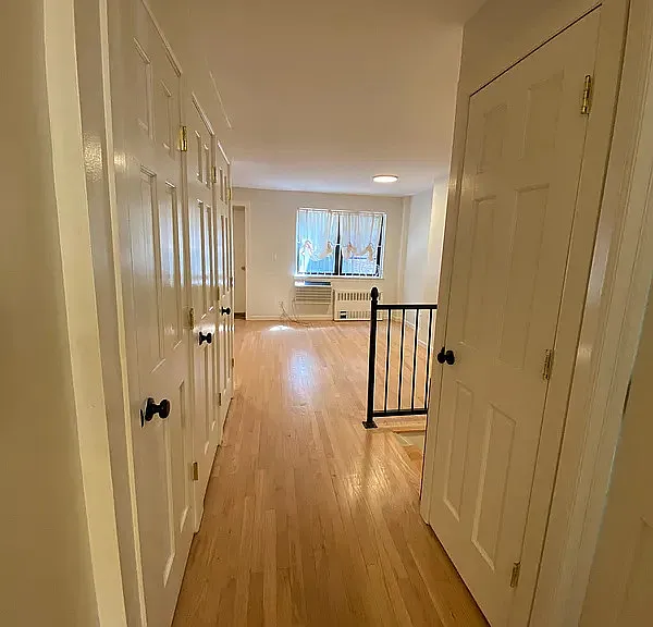 234 E 32nd St #1A — Photo 5