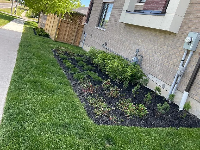 801 Heathrow Path N — Photo 8