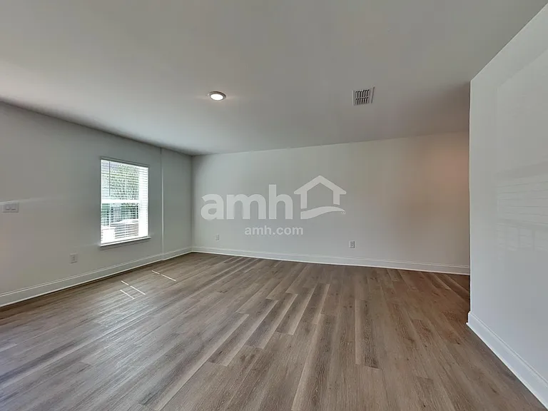 1634 Soapstone Rd — Photo 28
